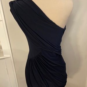 Off shoulder dress size med
